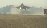 SEE: Rafales, Sukhois, Migs land on UP expressway
