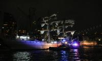 2 dead, 19 hurt as Mexican navy ship hits New York bridge