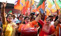 'Dholak, gulal, firecrackers': NDA celebrates Bihar victory