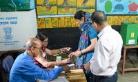 Vote deletion can't be done online: EC on Rahul charge