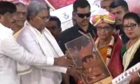 Banu Mushtaq inaugurates Mysuru Dasara festival amid row