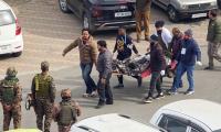 JK: Army vehicle falls into 200-ft gorge; 10 soldiers killed
