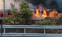 Huge fire breaks out in Rajdhani Exp in MP, rail traffic hit 