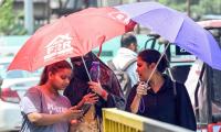 Severe heatwave grips India, Banda in UP scorches at 48 deg C