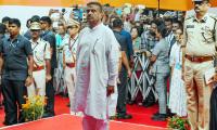 Hand over B'deshi infiltrators to BSF: Suvendu to police