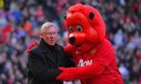 Ferguson to have a say on Moyes's successor;  Ancelotti heads shortlist