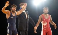 Yogeshwar, Babita give India two more gold 