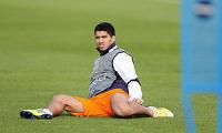 Fan appreciation set to keep Suarez at Anfield - report