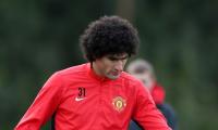 Mourinho backs Fellaini despite frosty reception from fans