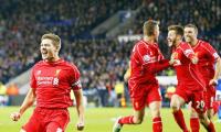 EPL PHOTOS: Gerrard helps in Liverpool win, United beat Stoke