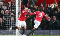 'Unsatisfied' United looking up to pick up pace under Van Gaal