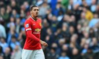 Not too smart Smalling dismays United's Van Gaal