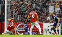 Late Burak strike earns Galatasaray 1-1 Anderlecht draw