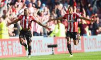 EPL PHOTOS: Defoe's cracker seals derby win for Sunderland; Spurs held