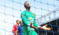 EPL PHOTOS: Everton blank jittery Man Utd; Chelsea hold Arsenal