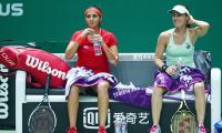 WTA Finals: Unstoppable Sania-Martina ease into the semi-finals