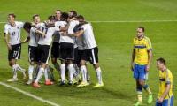 Swede-bashing Austrians reach Euros for second time