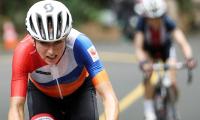 I'll be fine, says Van Vleuten after horror smash