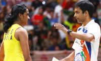 Coach Gopi will return Sindhu's phone, let her enjoy ice-cream