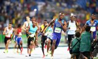 Rio Olympics: United States reclaim men's 4x400m title