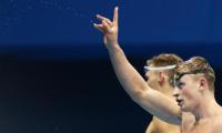 Rio 2016: UK's Peaty breaks own world record in 100m breaststroke