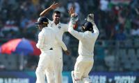 Ashwin's magic: English all out in 32 minutes!