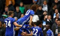Mourinho admits its Chelsea's title to lose