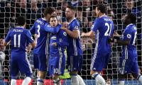 High-flying Chelsea keep focus, United still hopeful of EPL title