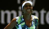 Venus makes early exit, dominant Serena advances