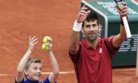 Djokovic, Serena avoid distractions of French Open 'circus'