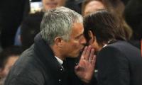 What did Mourinho whisper in Conte's ear?