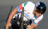 Racing driver Zanardi wins gold, 15 years after losing legs