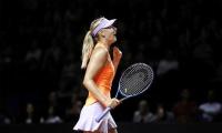 Sharapova cruises into Stuttgart semis