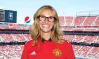 Football Briefs: Julia Roberts is a Red; United down Real