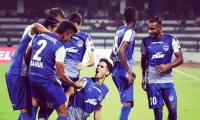 After a lull, Sunday goals dhamaka in ISL 4