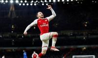 EPL PICS: Ramsey 'tricks' as Arsenal thrash Everton