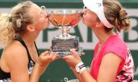 Czech duo Siniakova and Krejcikova win women's doubles