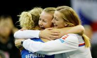 Czech Republic beat US to clinch sixth Fed Cup in eight years