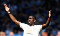 Solskjaer backs 'leader' Pogba to stay at United