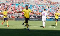 International Champions Cup: Arsenal thrash Fiorentina