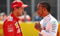 Hamilton mocks Ferrari's use of Chandhok analysis