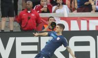 Football PHOTOS: US hold Chile; Brazil win over Czechs