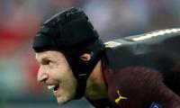 Goalkeeper to goaltender: Cech in ice hockey switch