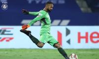 Bhattacharya brilliance takes ATKMB atop ISL table