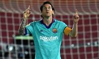 PIX: Messi leads Barcelona to flying return