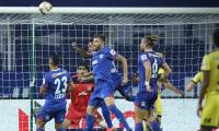 ISL: Hyderabad play goalless draw with Bengaluru