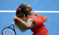 With no fans at US Open, Serena cheers herself