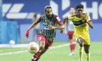 ISL: ATKMB avoid shock defeat against 10-man Hyderabad