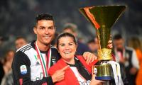 Mum hopes to convince Ronaldo to join Portuguese club