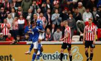 Soccer PIX: Leicester punish Brentford; PSG held